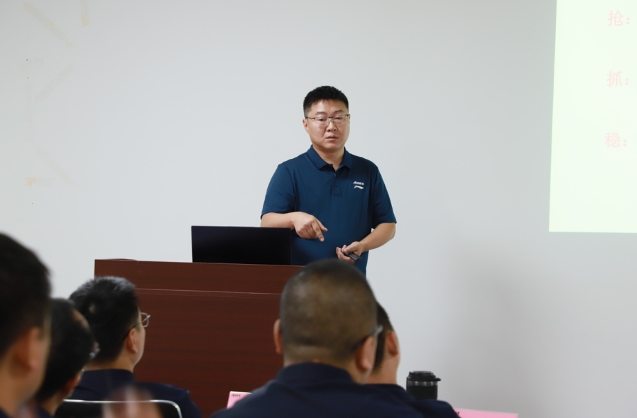 逆勢破局，聚力前行！龍勝管2025上半年度營銷會議圓滿落幕！